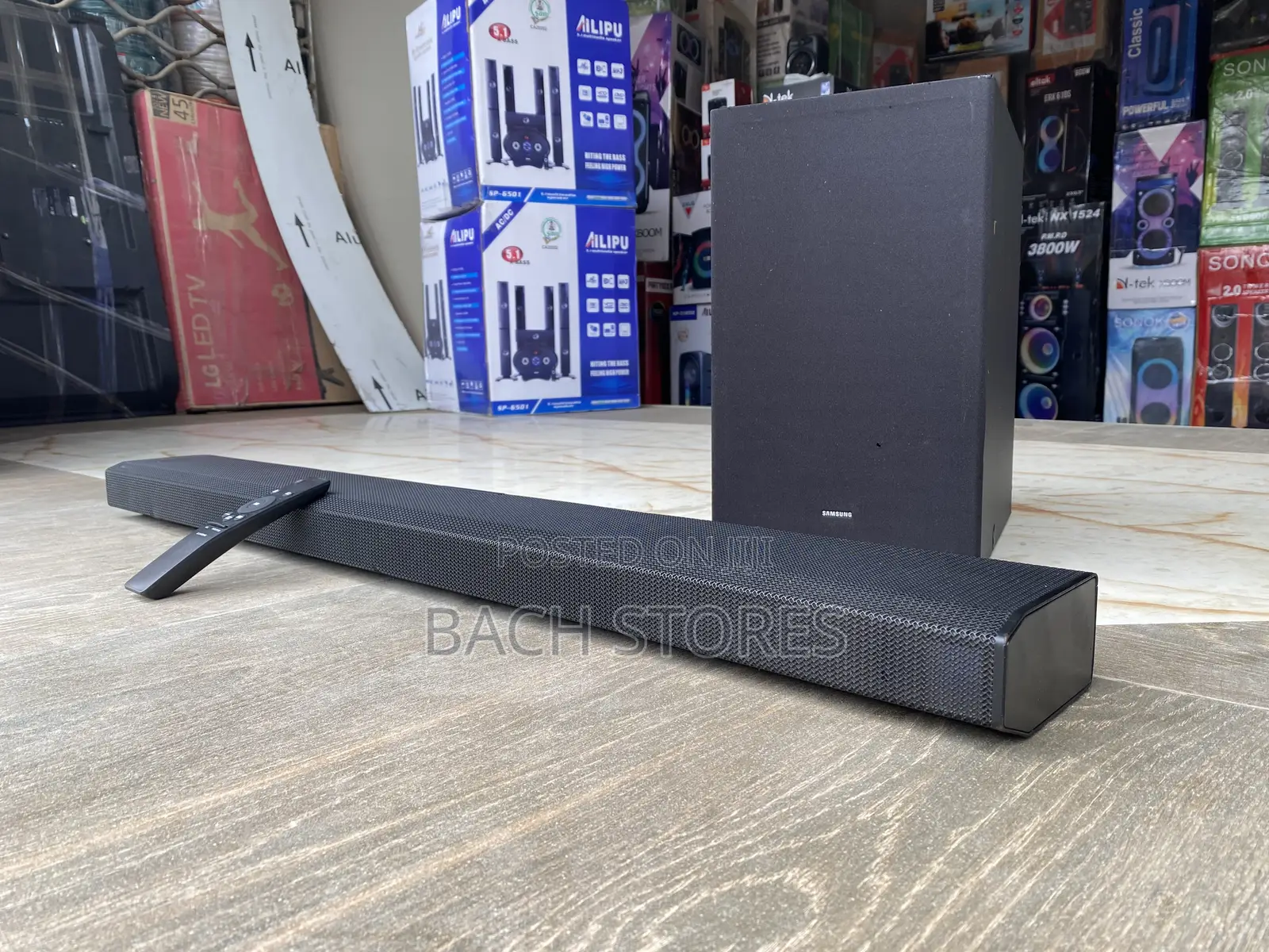 Samsung HW-Q700A 3.1.2ch Soundbar Dolby Atmos / DTS:X (2021)