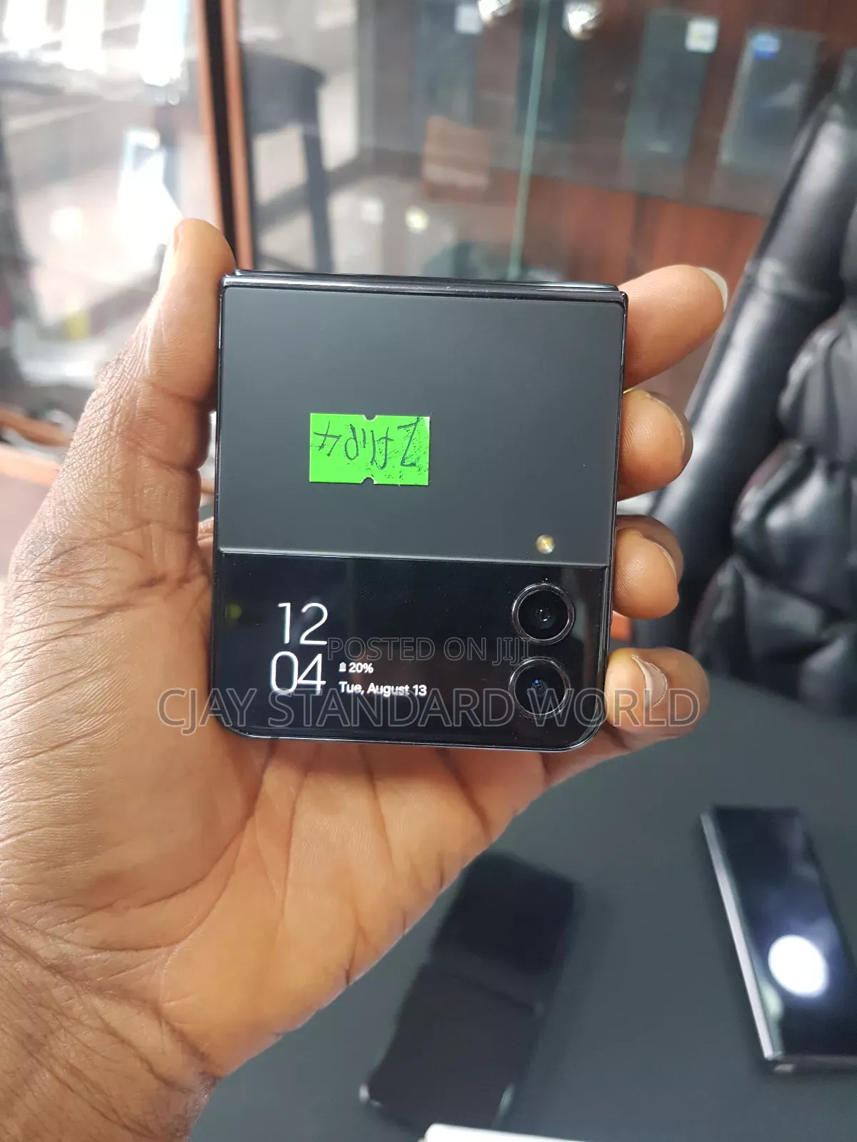 Samsung Galaxy Z Flip4 128 GB Black