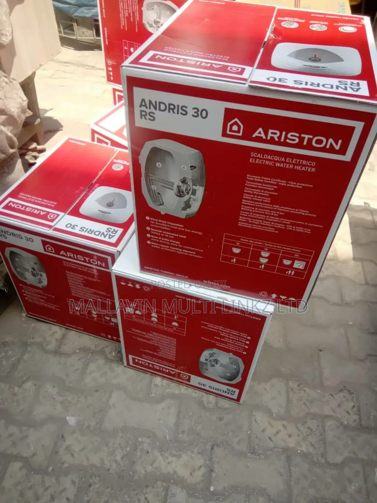 Ariston Bathroom Wall Electric Water Heater - 30 Litres