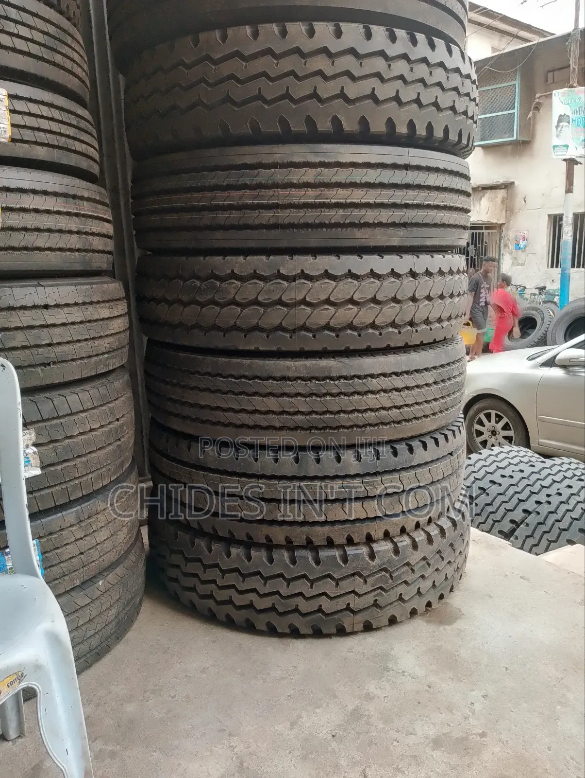315/80/22, 5 Truck Tire Original