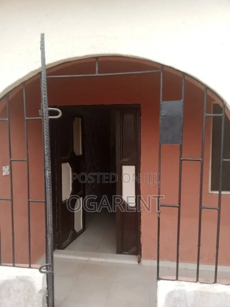 Furnished 3bdrm Apartment in Ugbowo, Bdpa, Benin City for rent