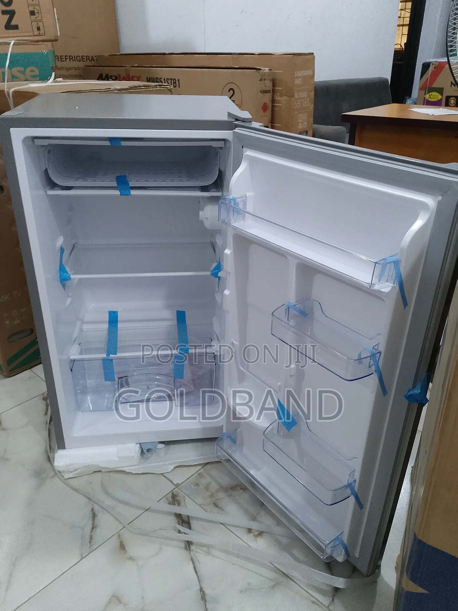 Responsive 93L Bruhm Refrigerator "Brs-93mmds"