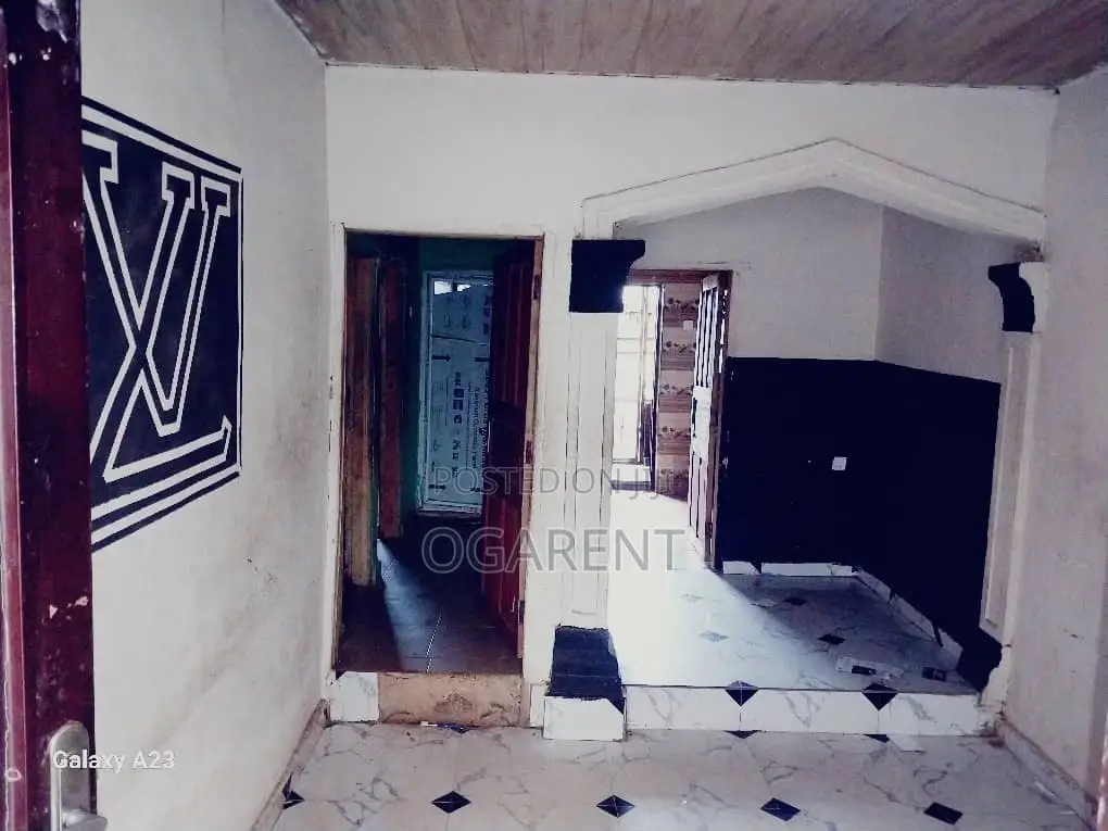 Furnished 2bdrm Apartment in Pz Sapele Road, Benin City for rent