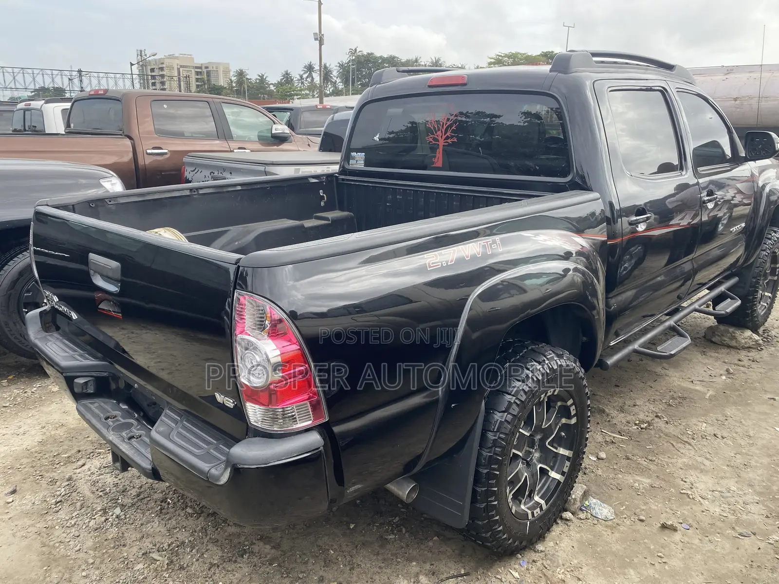 Toyota Tacoma 2013 Black