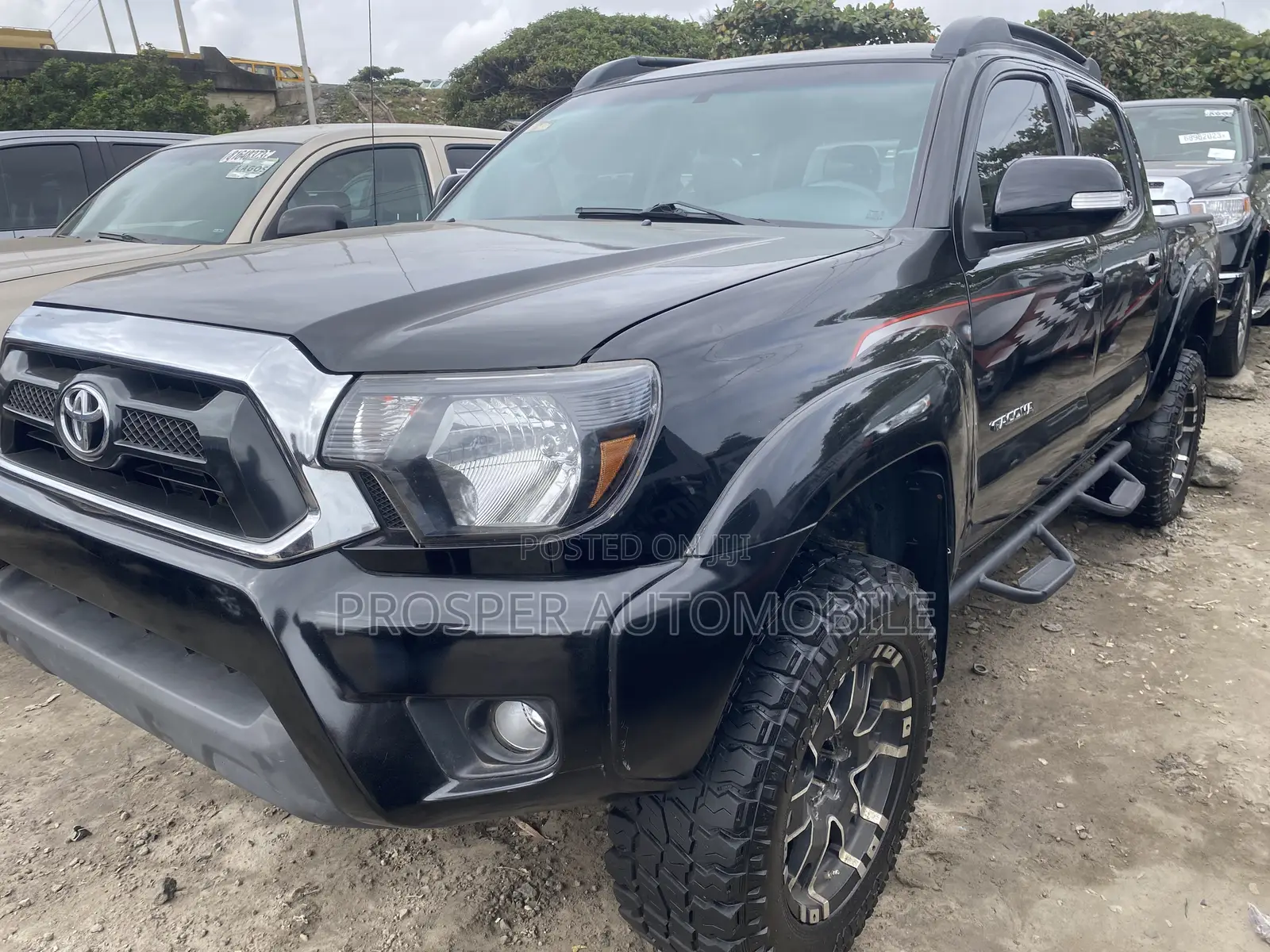 Toyota Tacoma 2013 Black