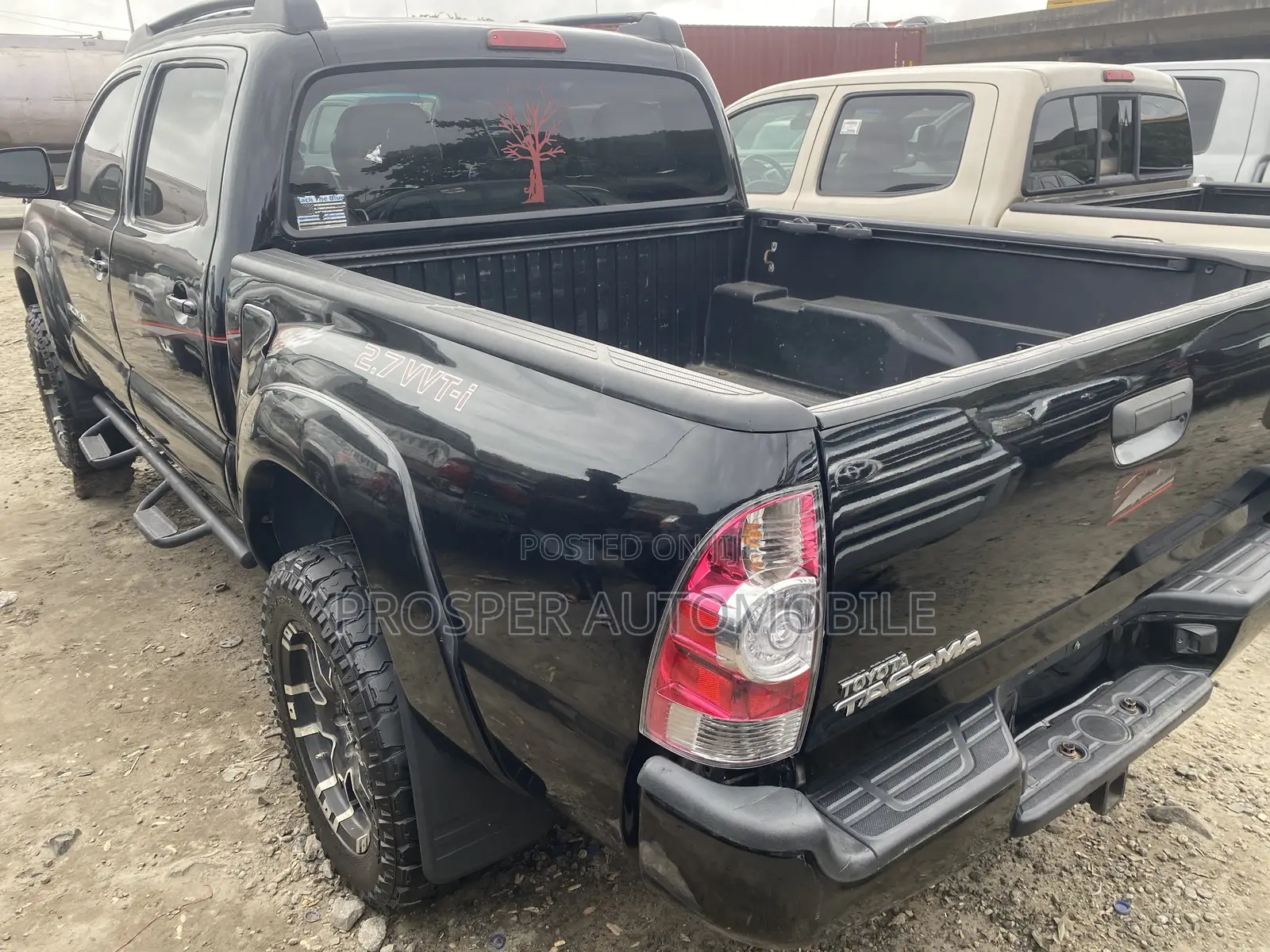 Toyota Tacoma 2013 Black