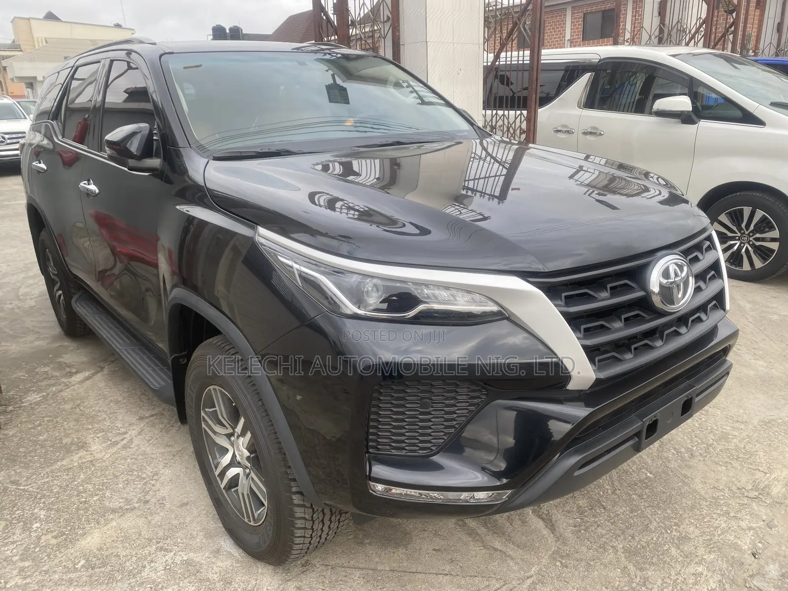 New Toyota Fortuner 2023 Black