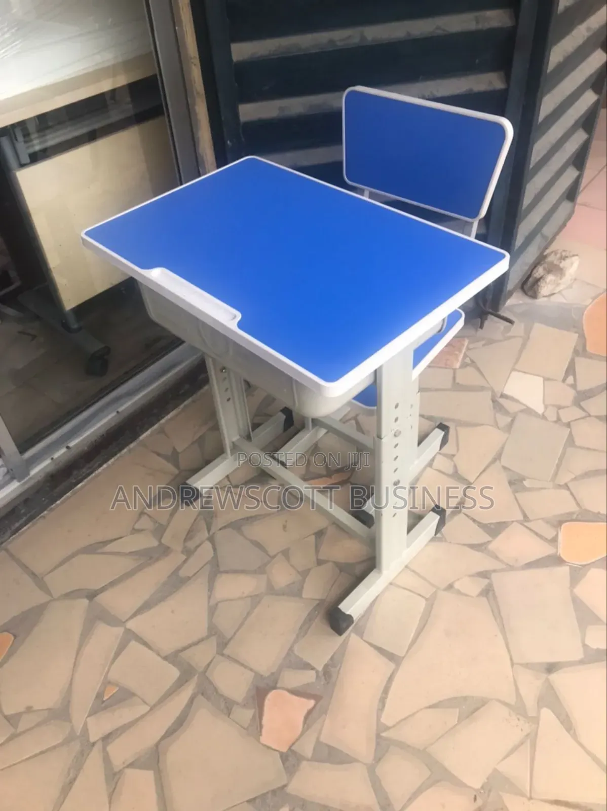Students Table and Chair