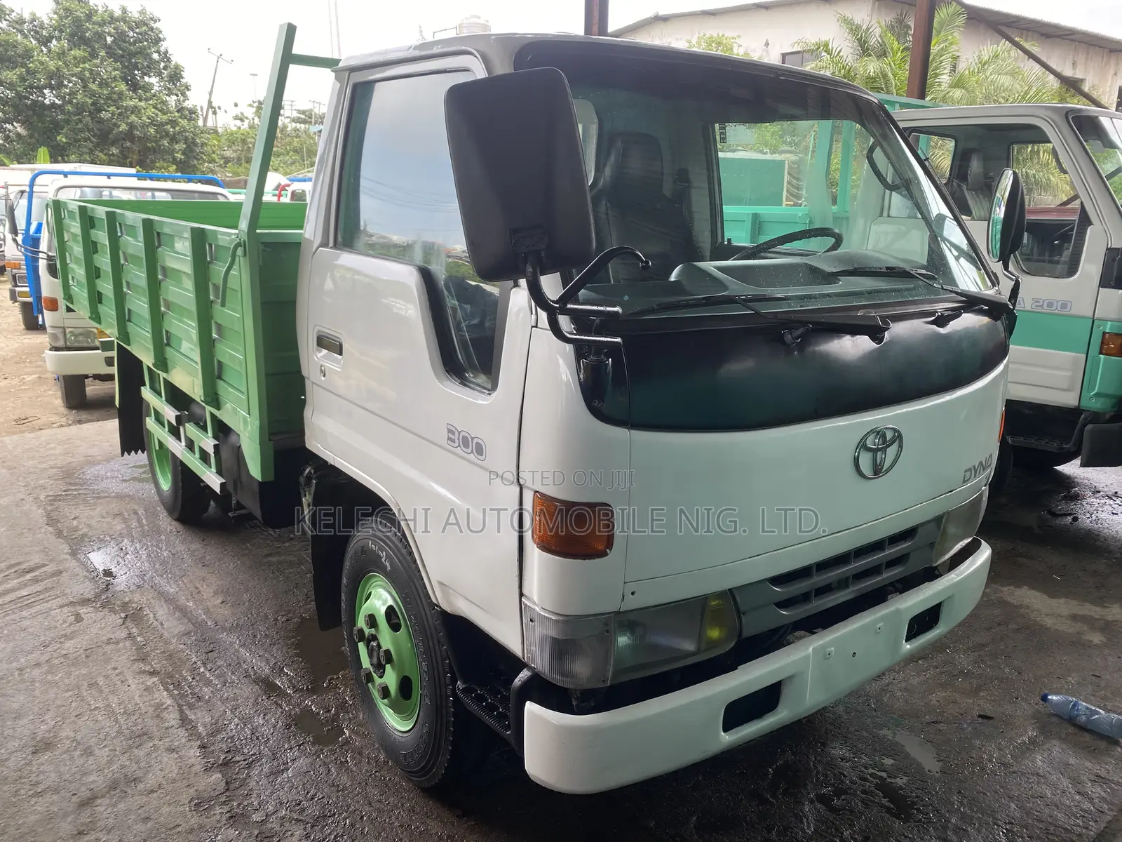 Toyota Dyna 300