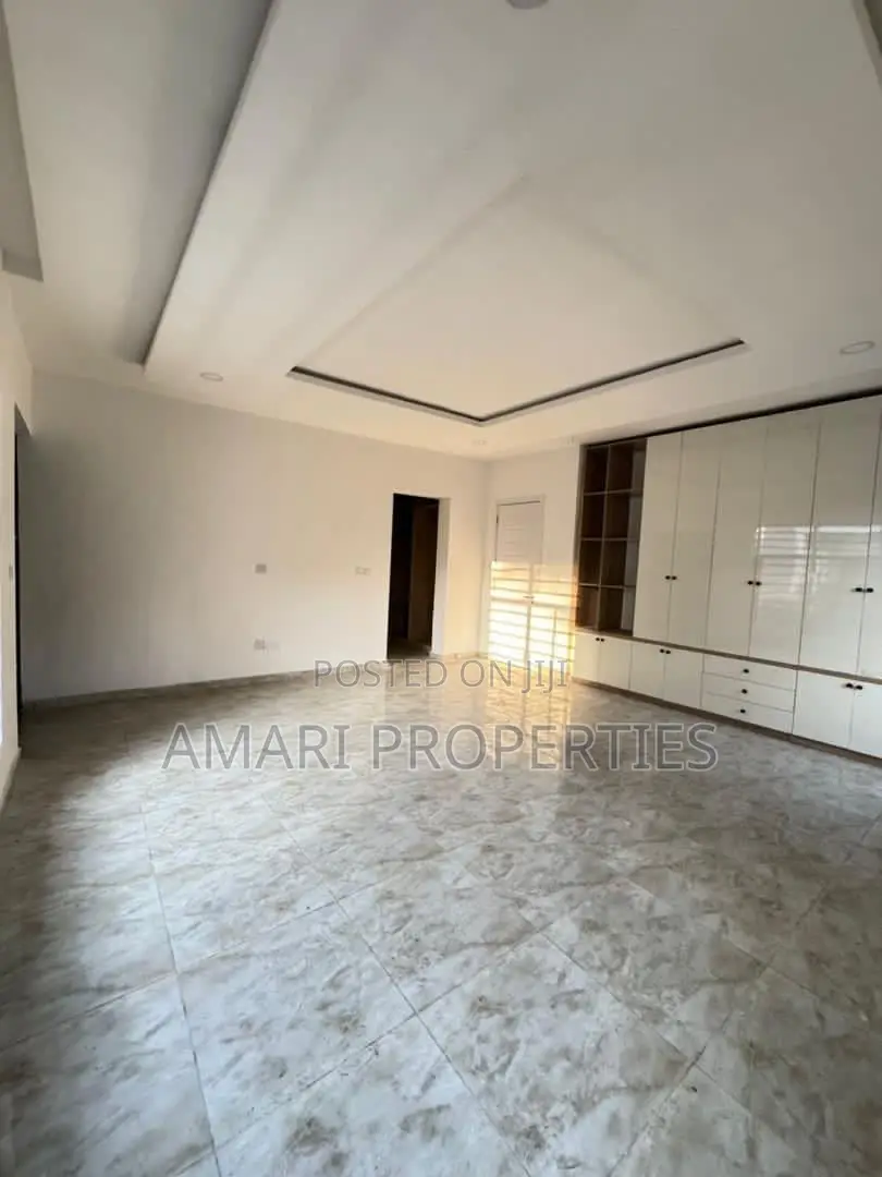 4bdrm Duplex in Victoria Island for rent