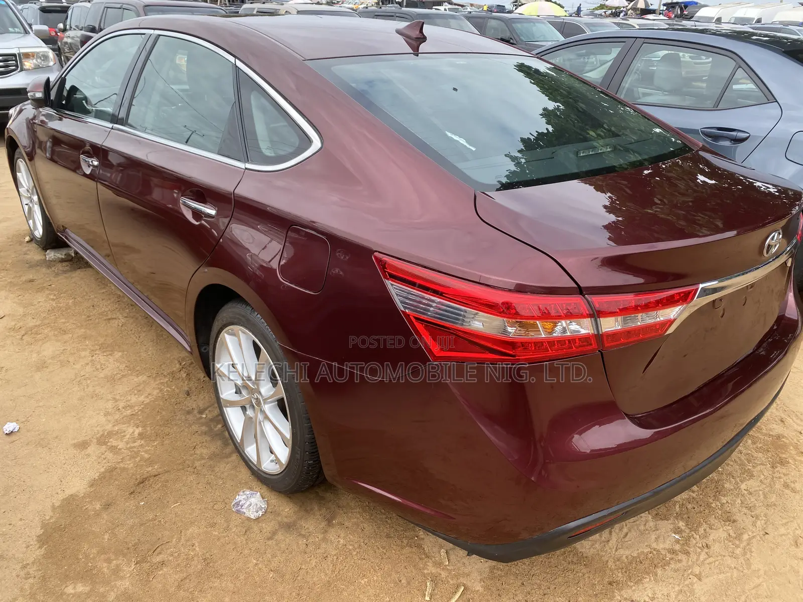 Toyota Avalon 2013 Red