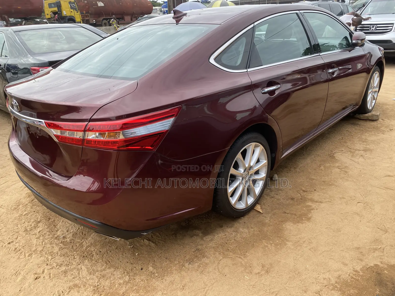 Toyota Avalon 2013 Red