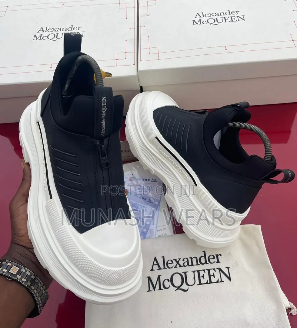 Alexander Macqueen Sneakers