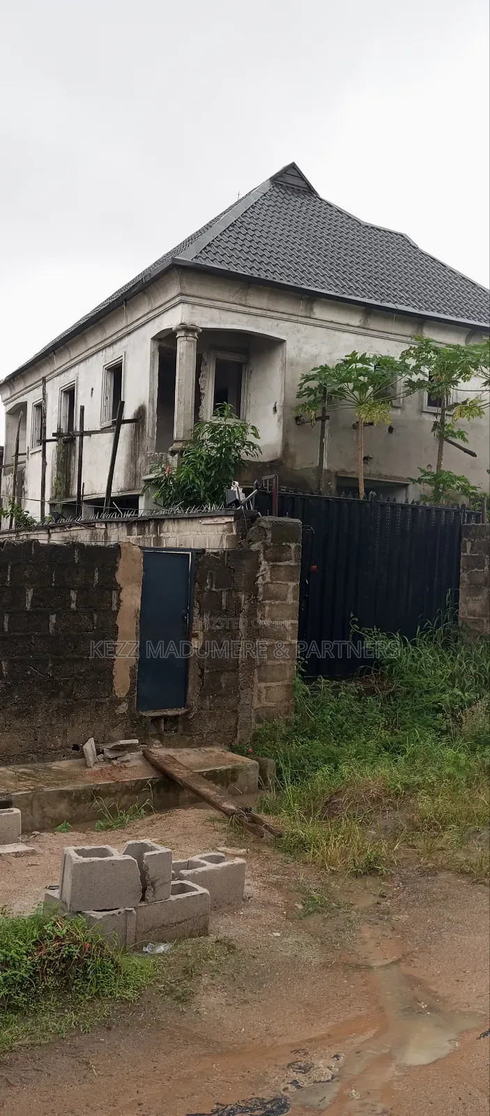 4bdrm Duplex in Mandela Estate , Off for sale