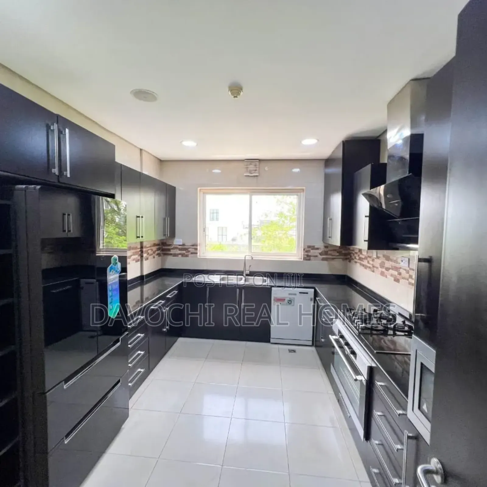 3bdrm Apartment in Banner Island for rent