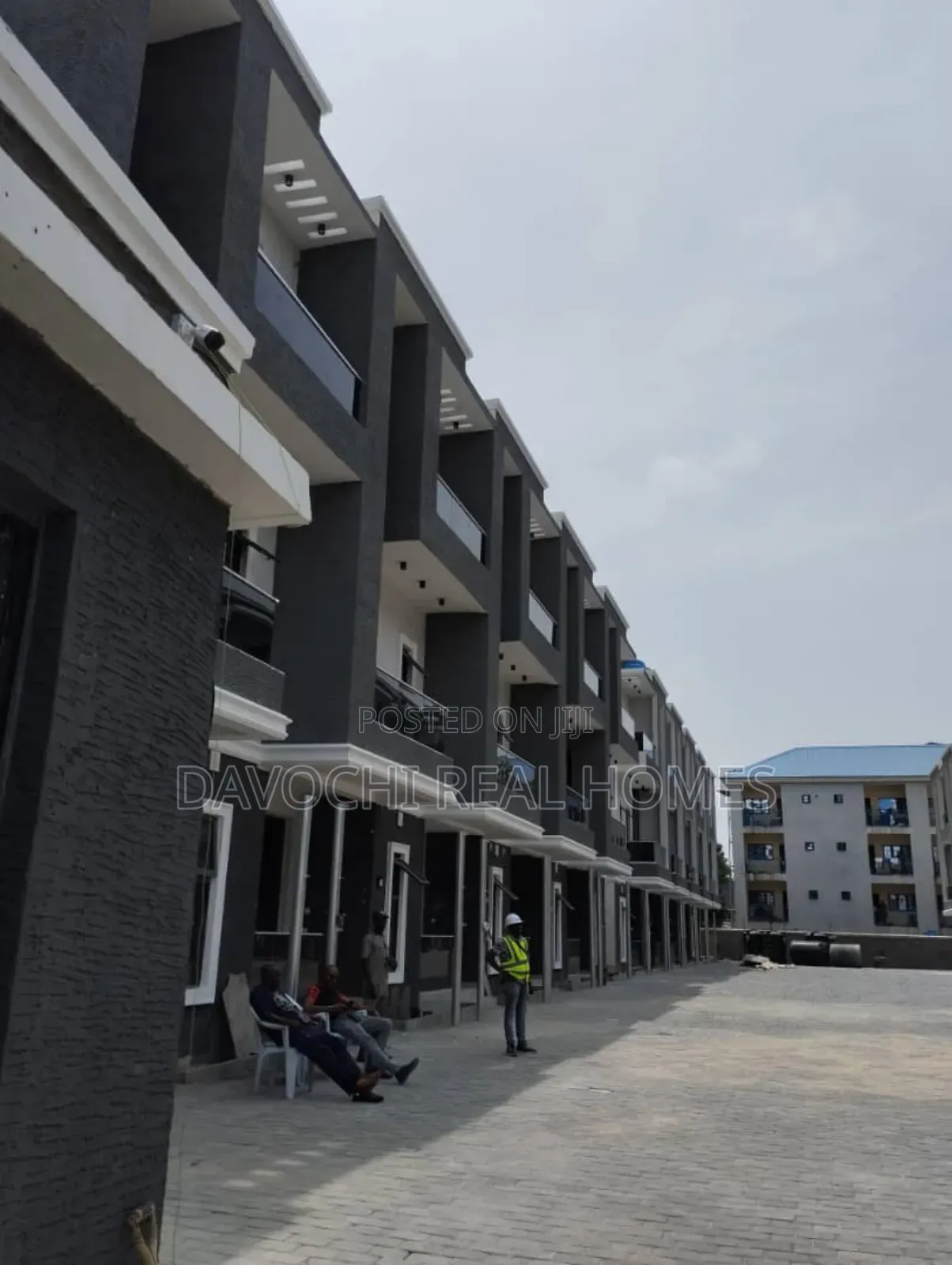 4bdrm Duplex in Adeola Odeku for rent