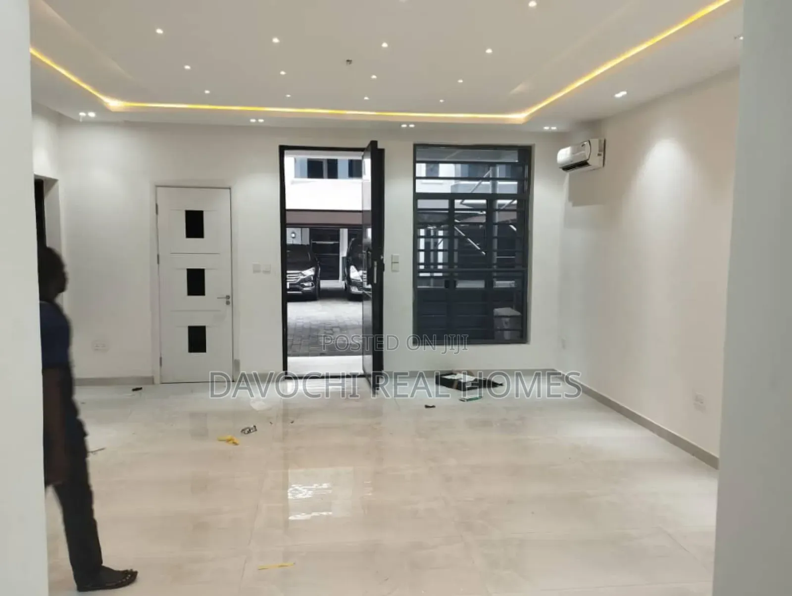 4bdrm Duplex in Adeola Odeku for rent