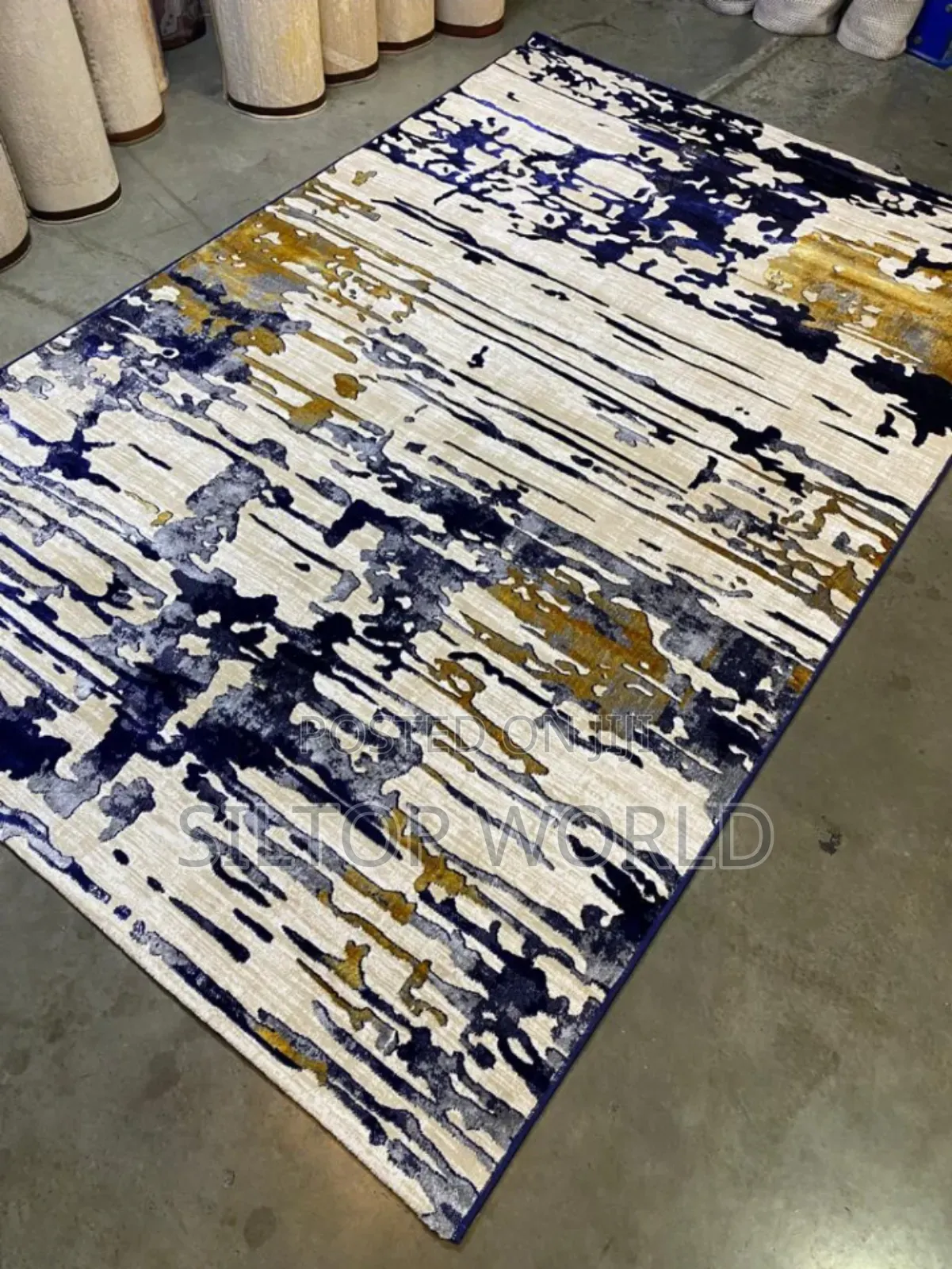 5ft by 7ft Turkey Center Rug