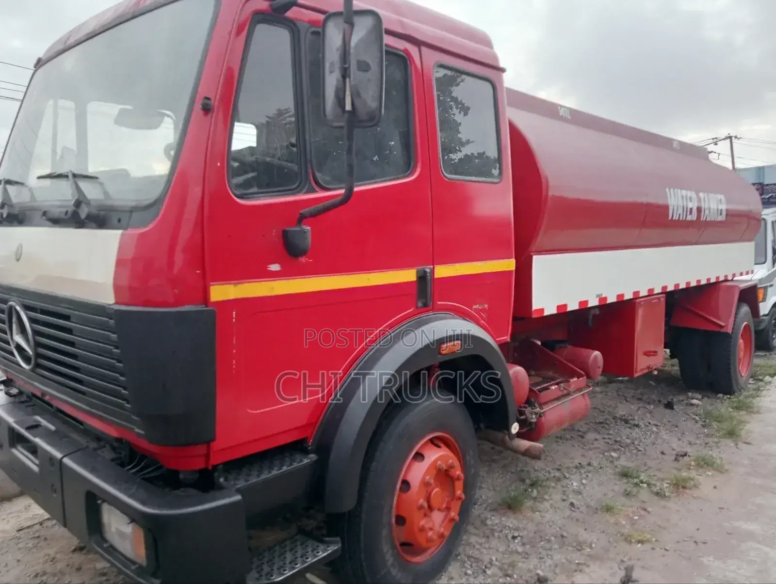 Mercedes Benz Water Tanker Truck