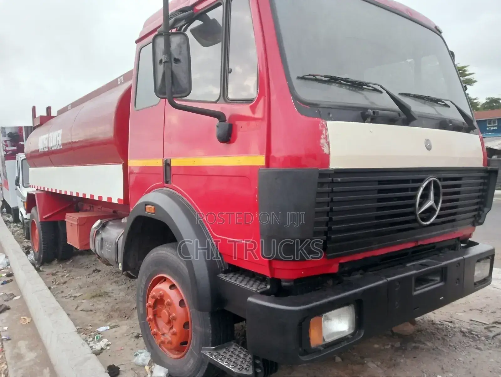 Mercedes Benz Water Tanker Truck