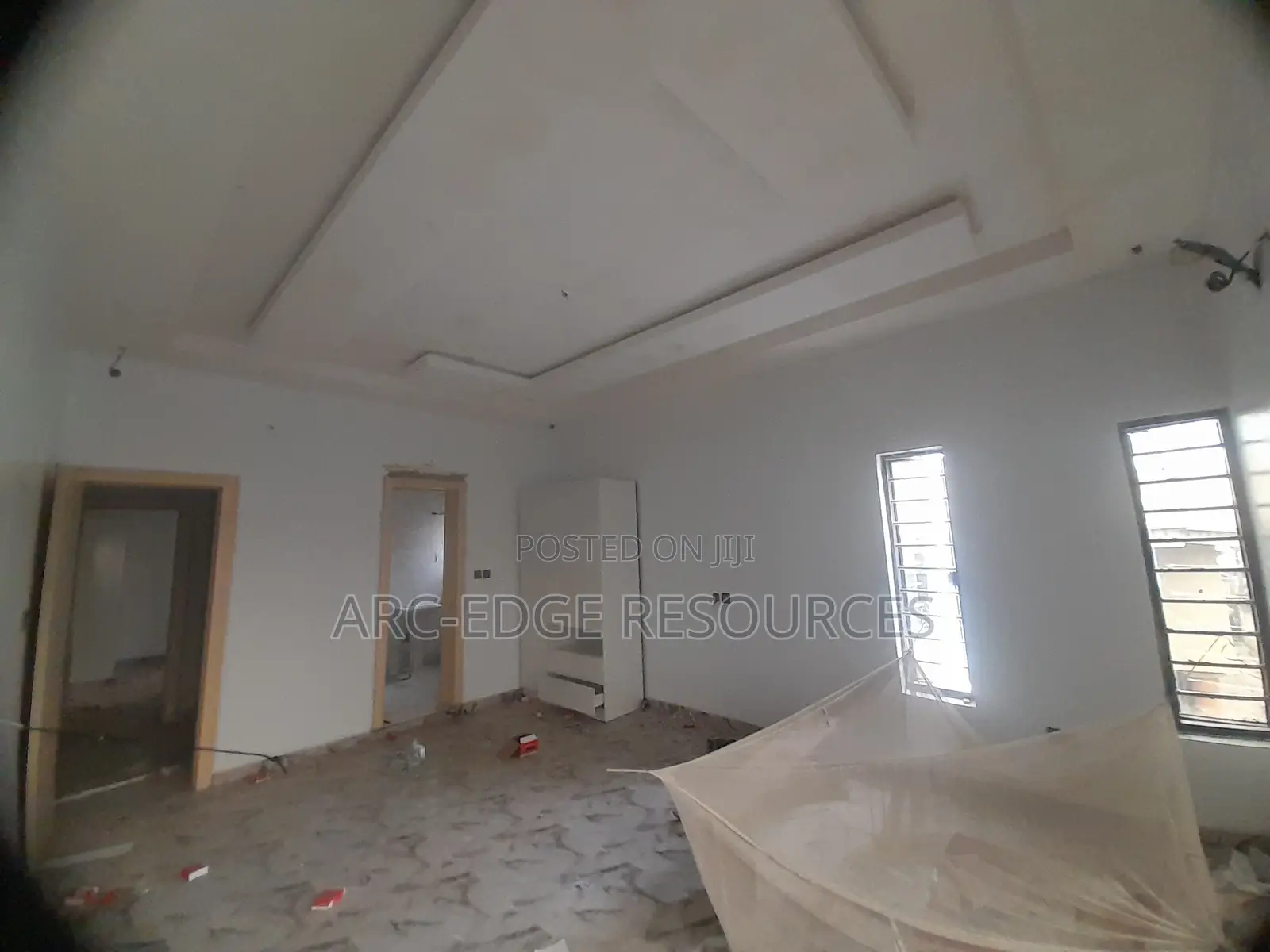 5bdrm Duplex in Apple Junction for sale