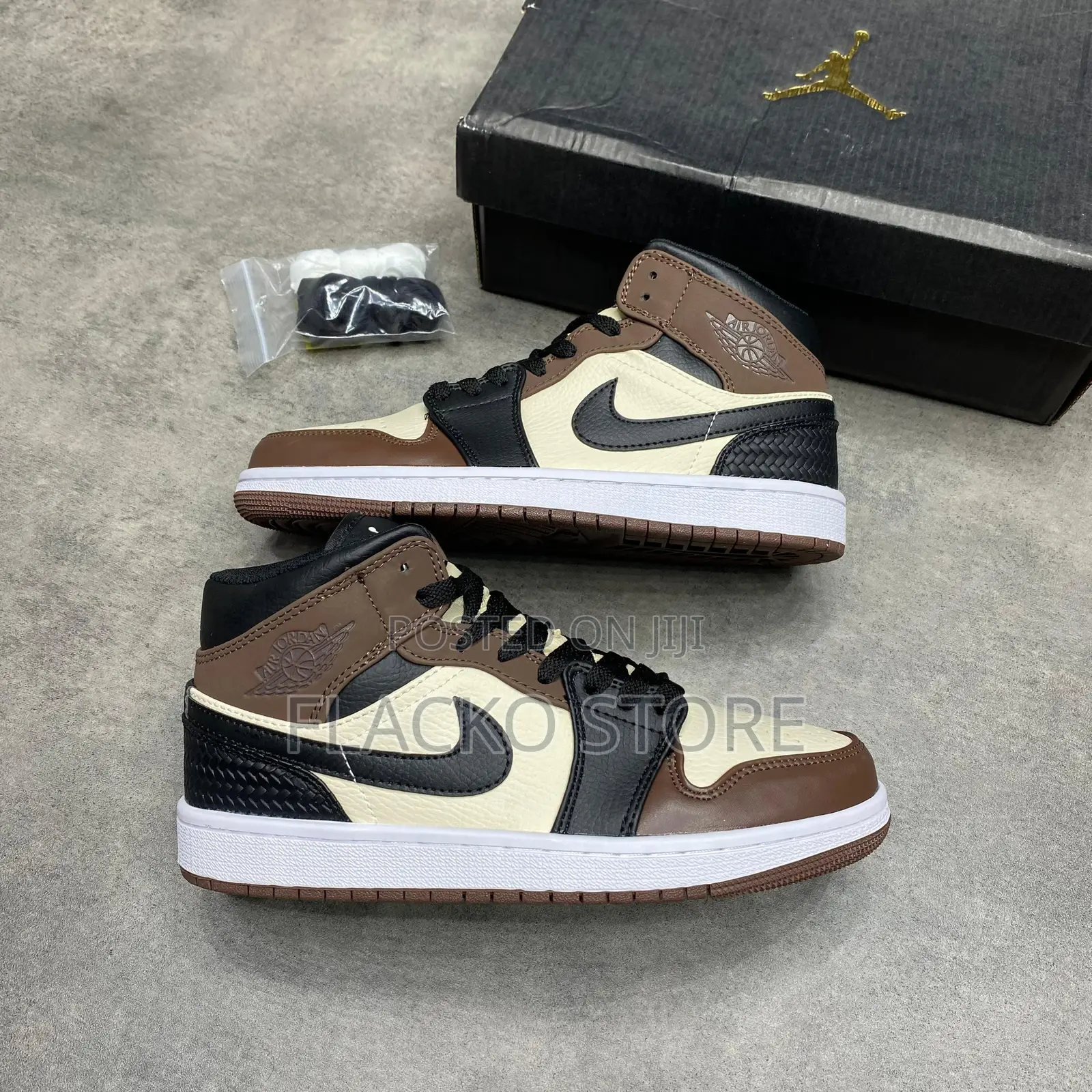 Original Air Jordan 1 Mid SE Paris Ymca Sneakers
