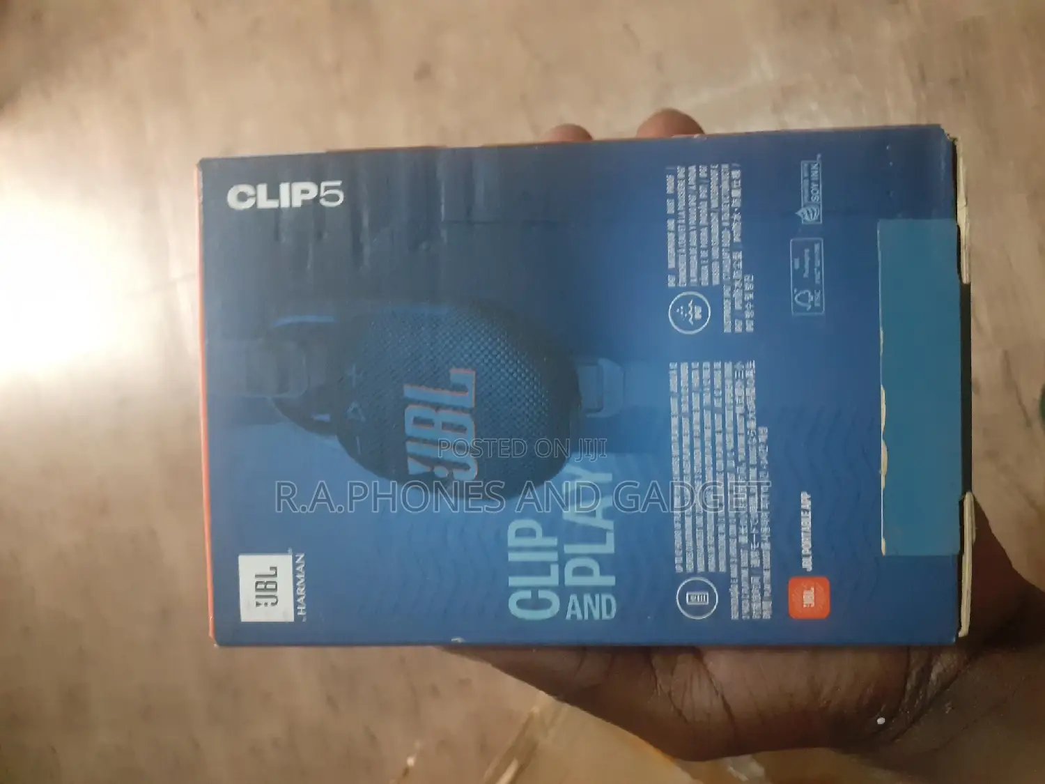 JBL Clip 5 Speaker