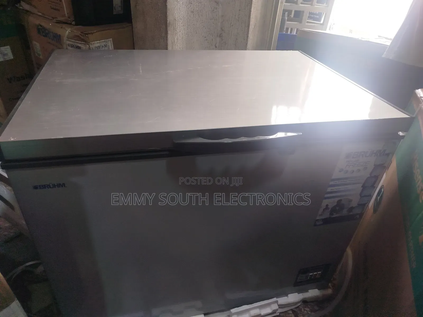Bruhm Chest Deep Freezer