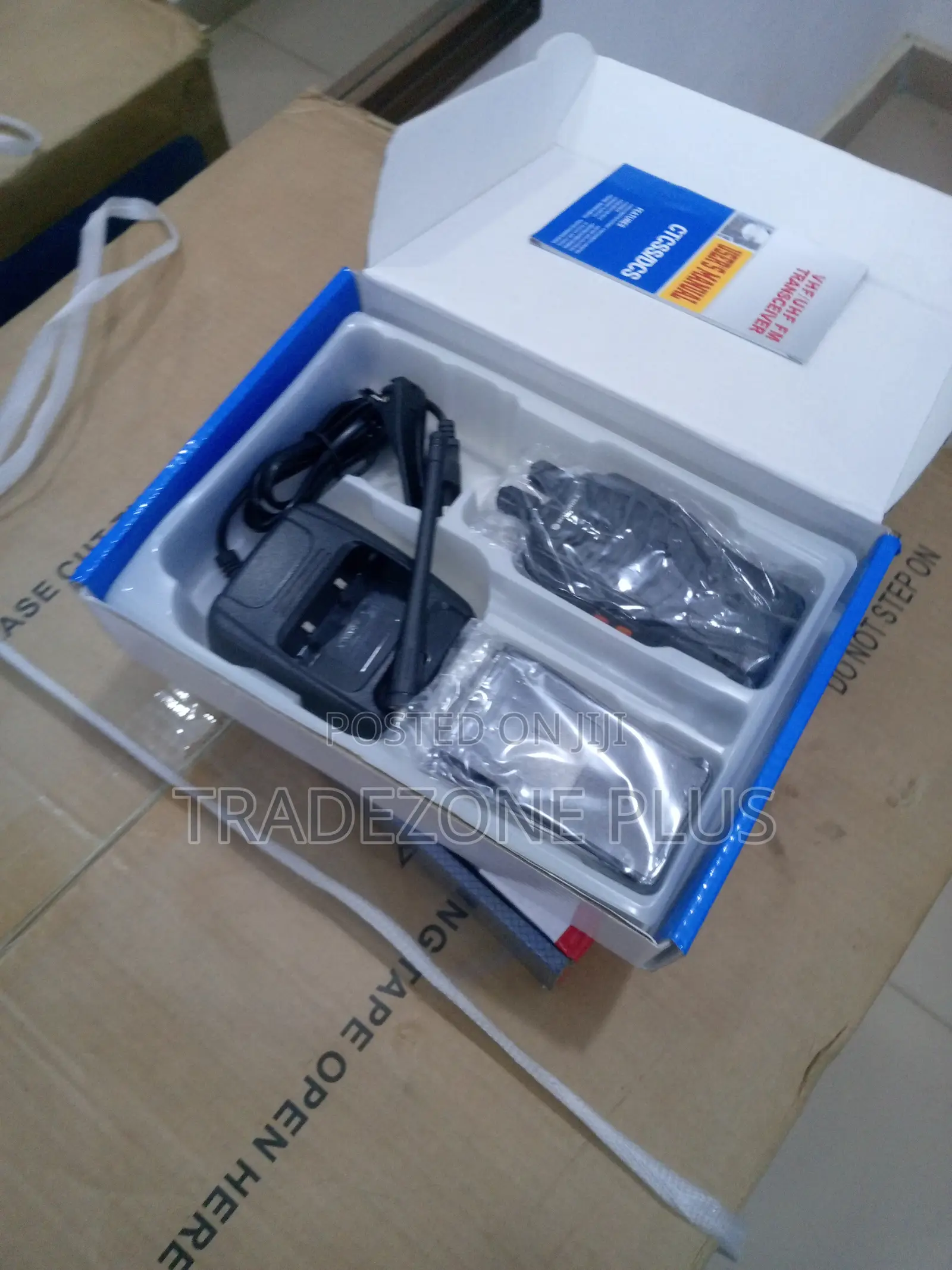 Motorola 2way Walkie Talkie