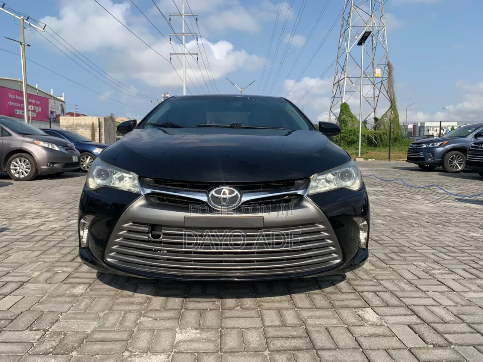 Toyota Camry SE 4dr Sedan (2.5L 4cyl 6A) 2017 Black