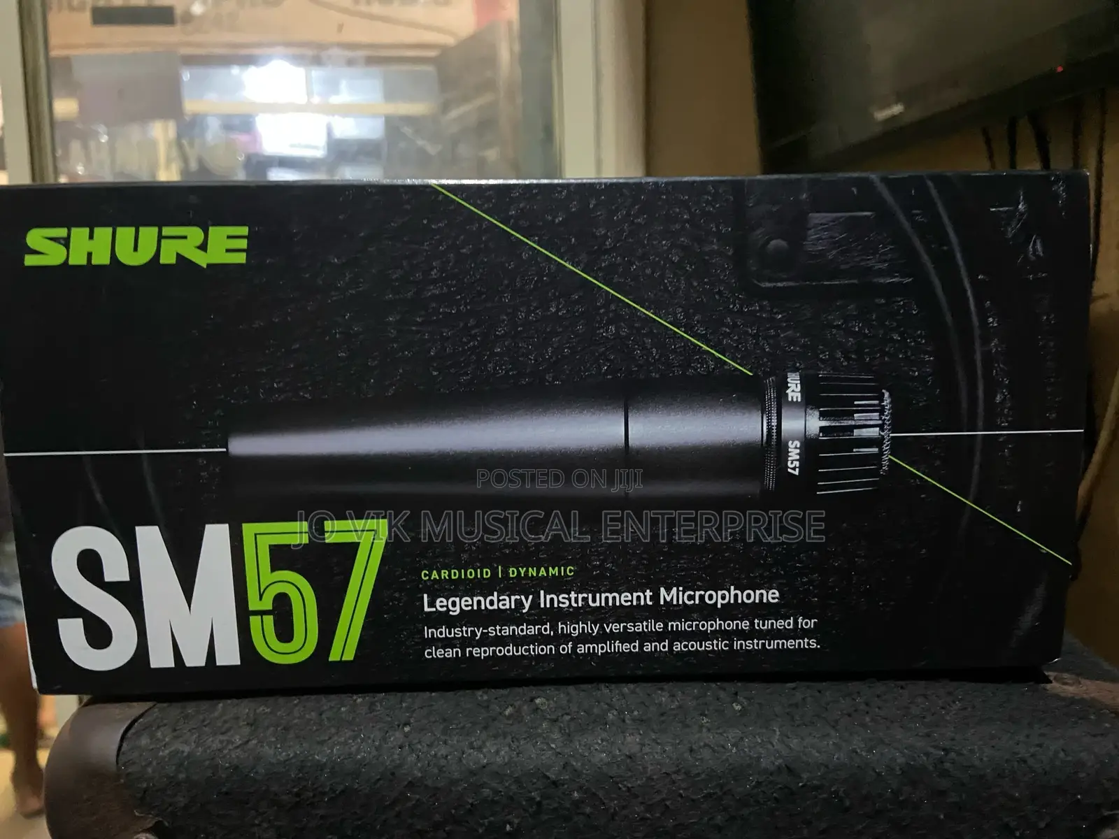 SHURE SM57 Legendary Instrument Microphone
