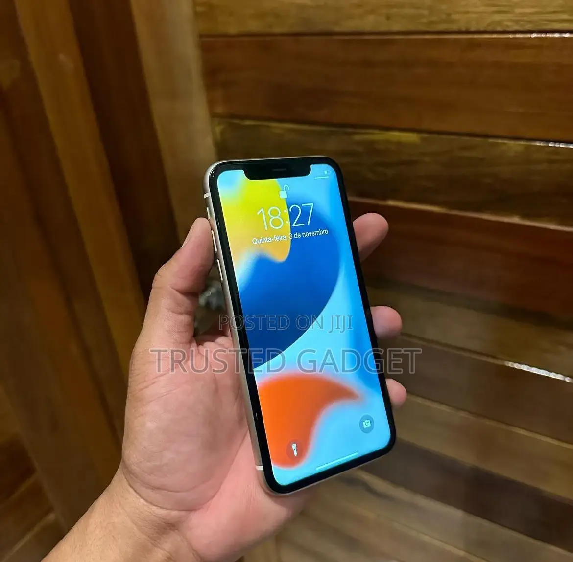 Apple iPhone 11 64 GB White