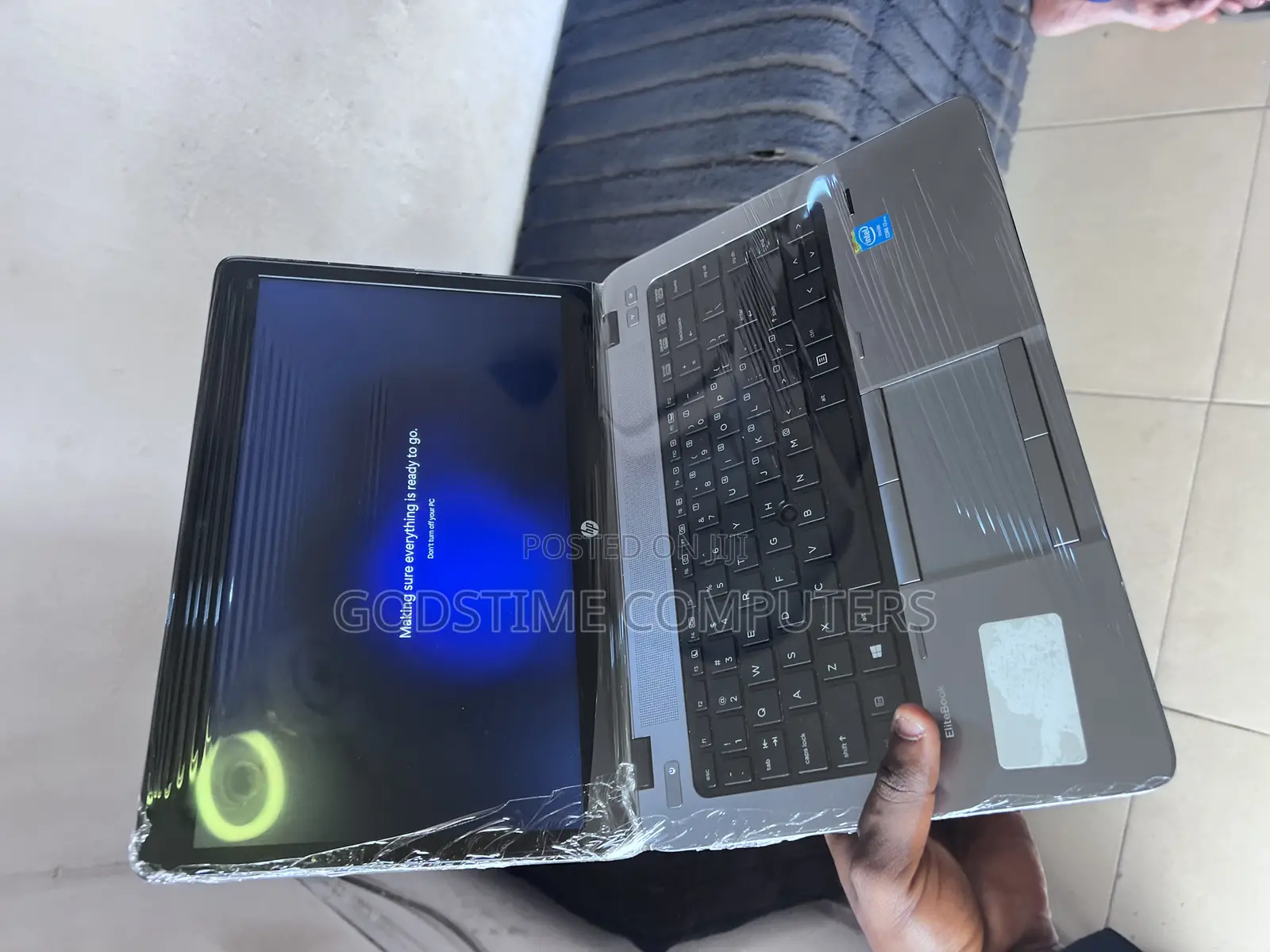 New Laptop HP 8GB Intel Core i7 SSD 256GB