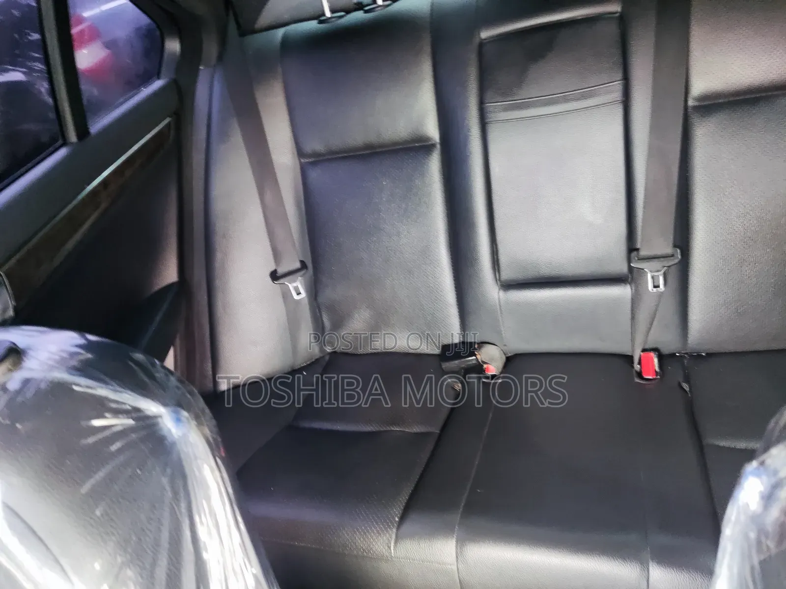 Mercedes-Benz C300 2010 Black