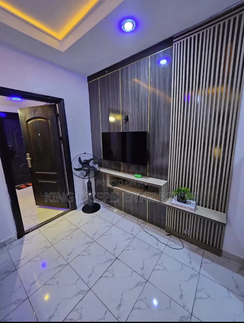 1bedroom Apartment Brains and Hammers City