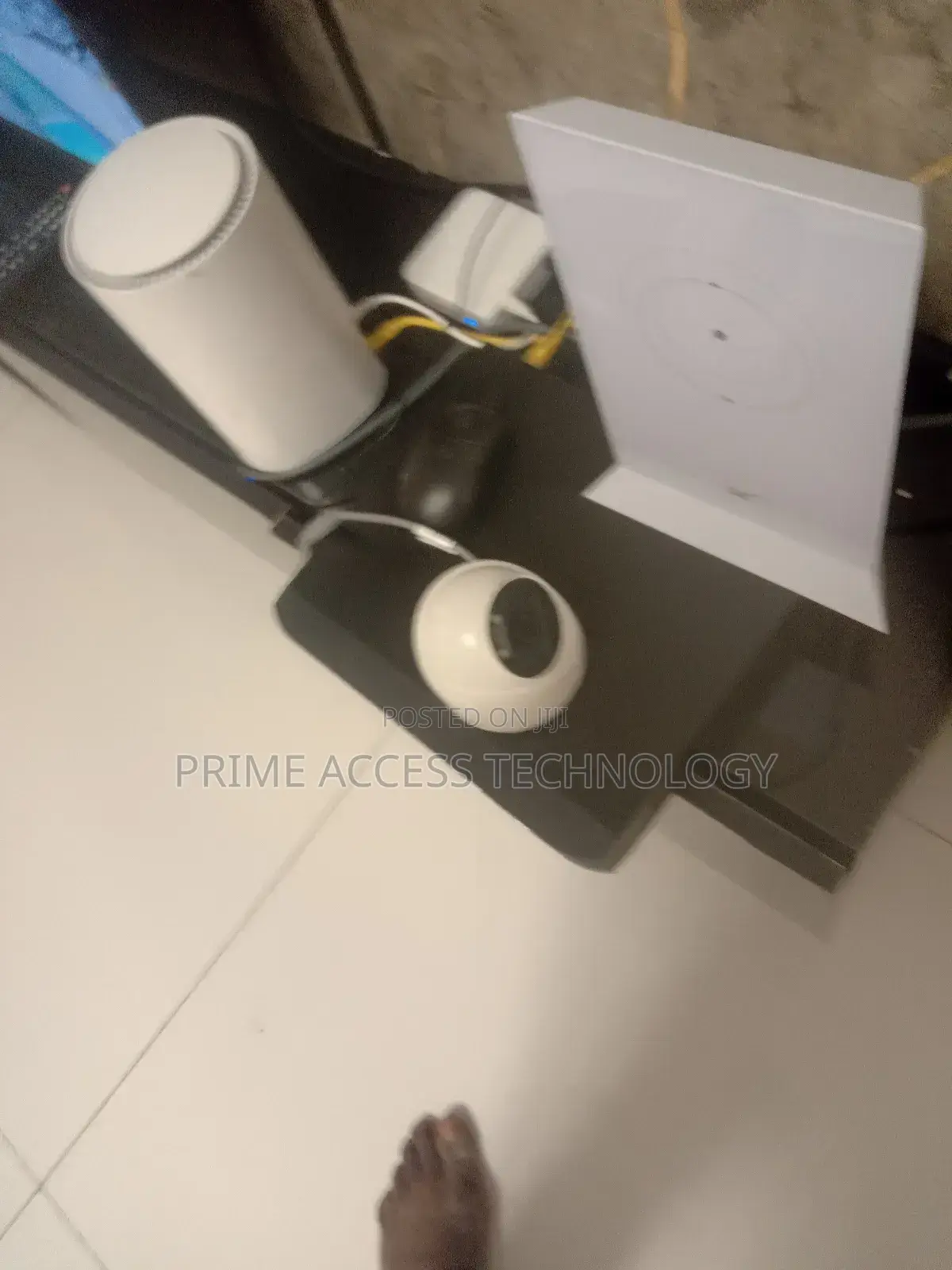 We Sells Service Install All Kinds of CCTV Camera