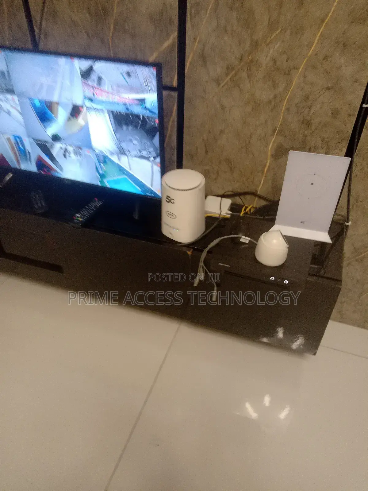 We Sells Service Install All Kinds of CCTV Camera 