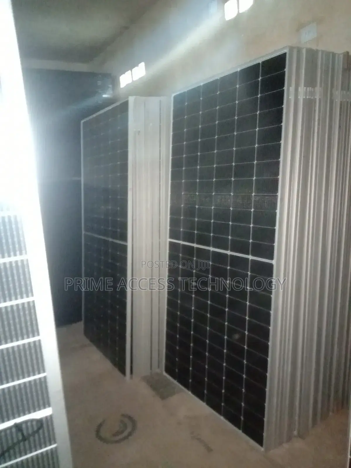 High Quality560watts Belficial TW Solar Panel