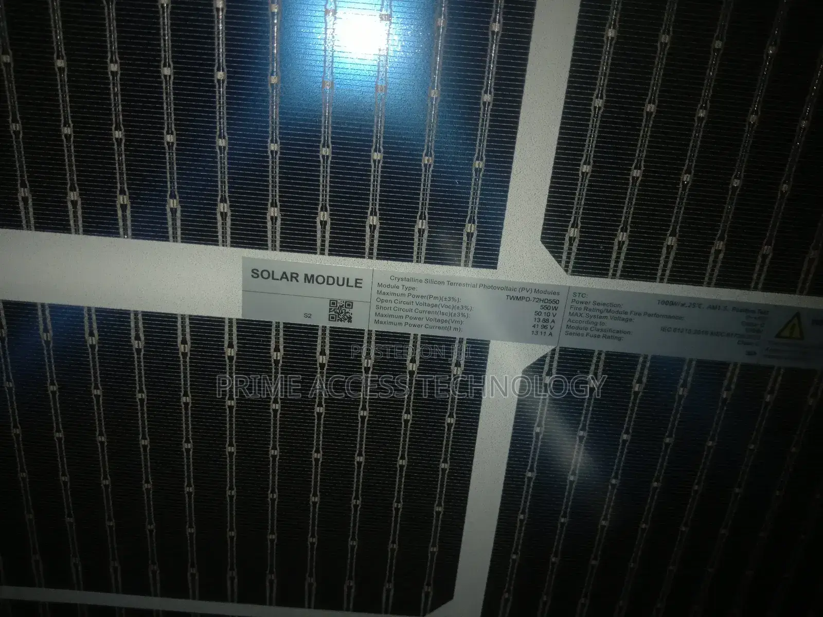 High Quality560watts Belficial TW Solar Panel