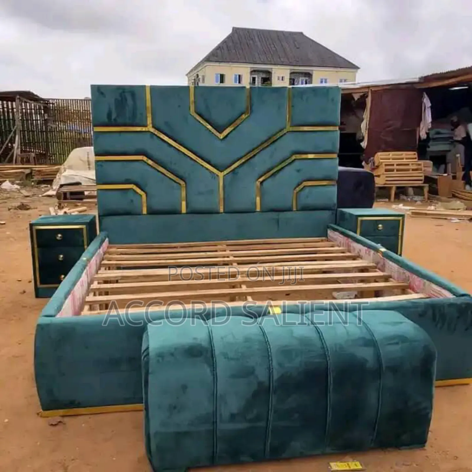 6 by 6 Size Bed Frame With 2 Bedside and Footseat