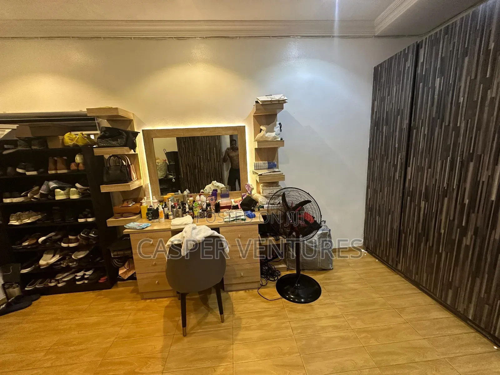 3bdrm Apartment in Elegushi for rent