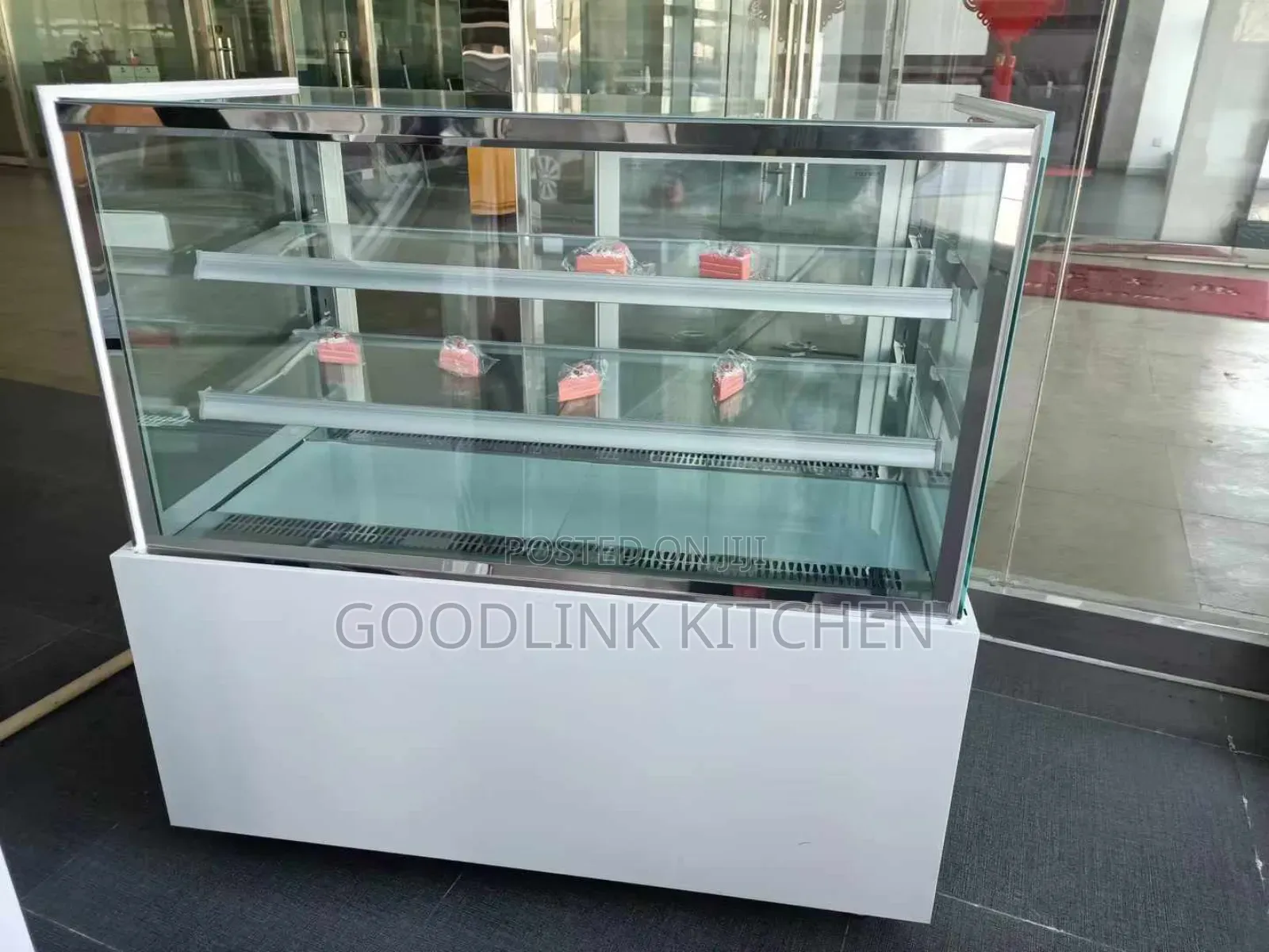 Cake Cabinet