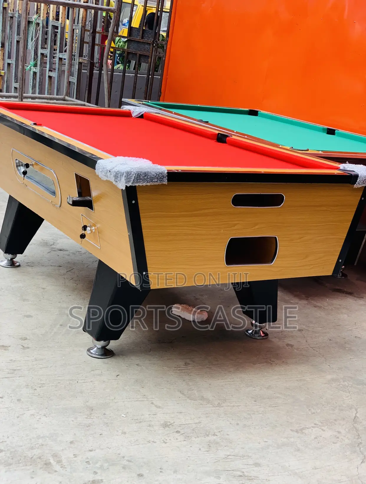 Local Coin Snooker Board for Commercial Use