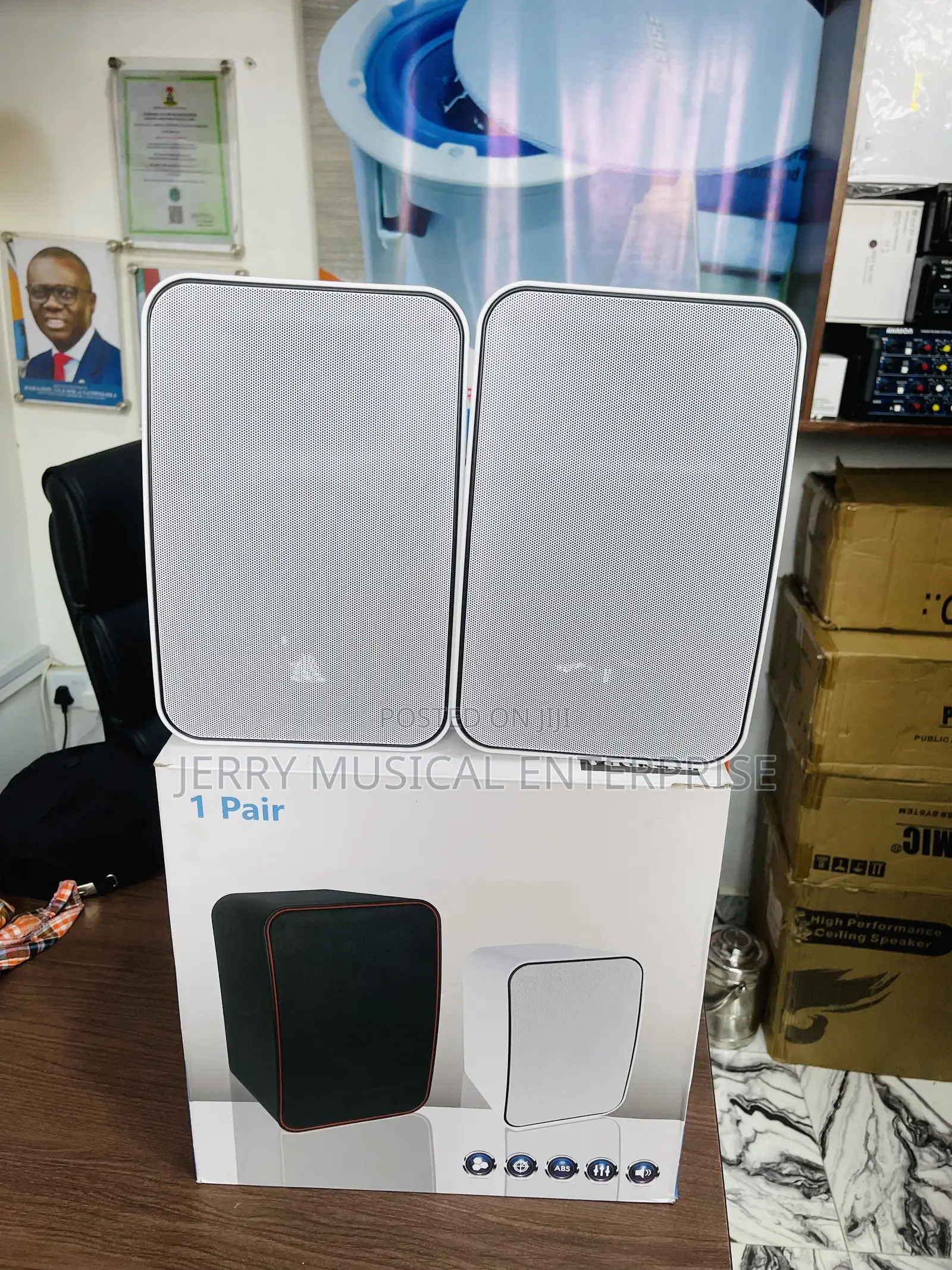 Quality Outdoor/Indoor Waterproof Speakers