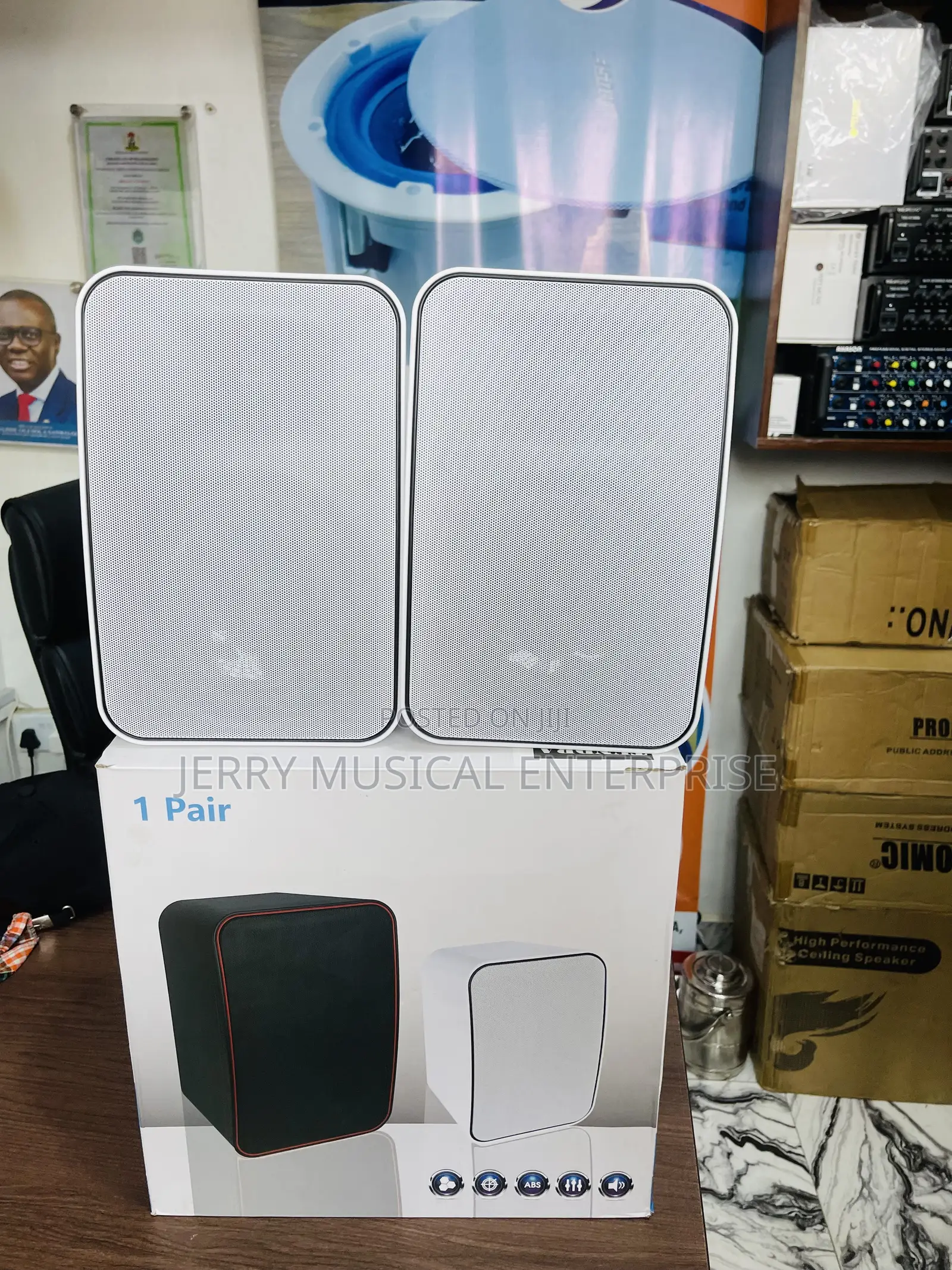 Quality Outdoor/Indoor Waterproof Speakers