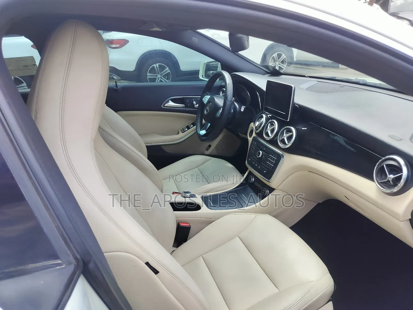 Mercedes-Benz CLA-Class CLA 250 4MATIC Sedan 2018 White