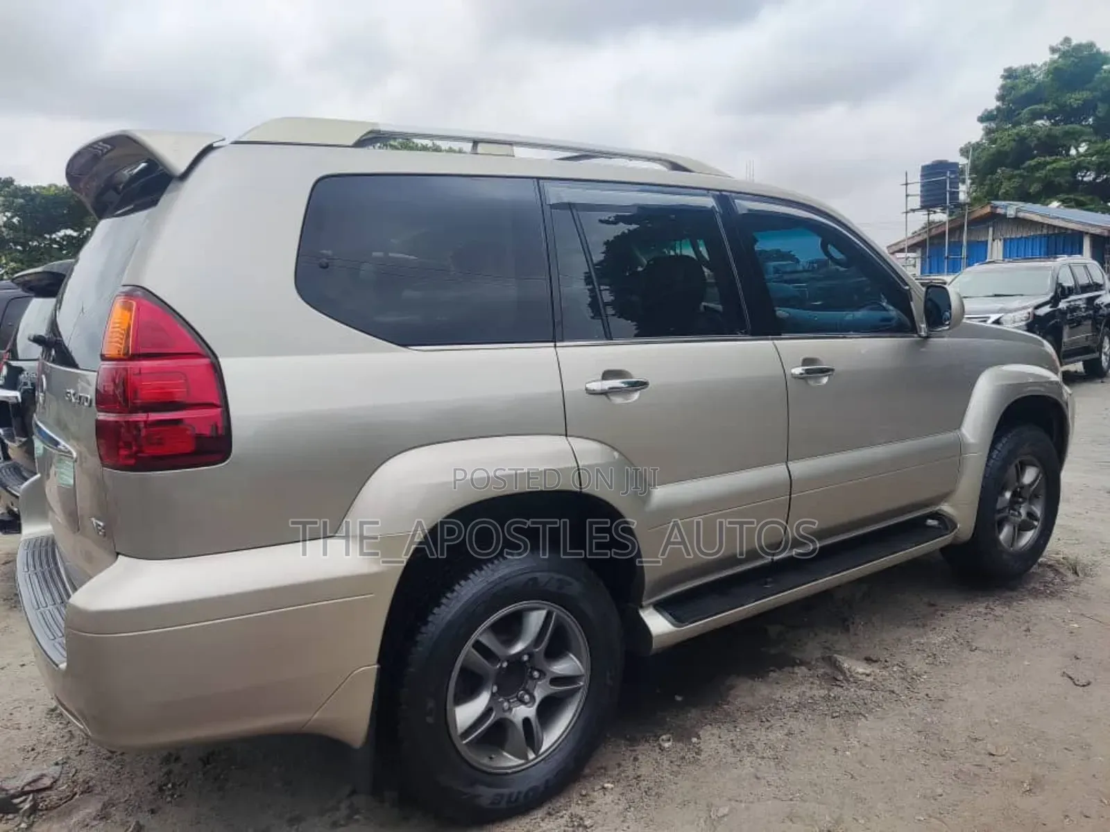 Lexus GX 470 2007 Gold