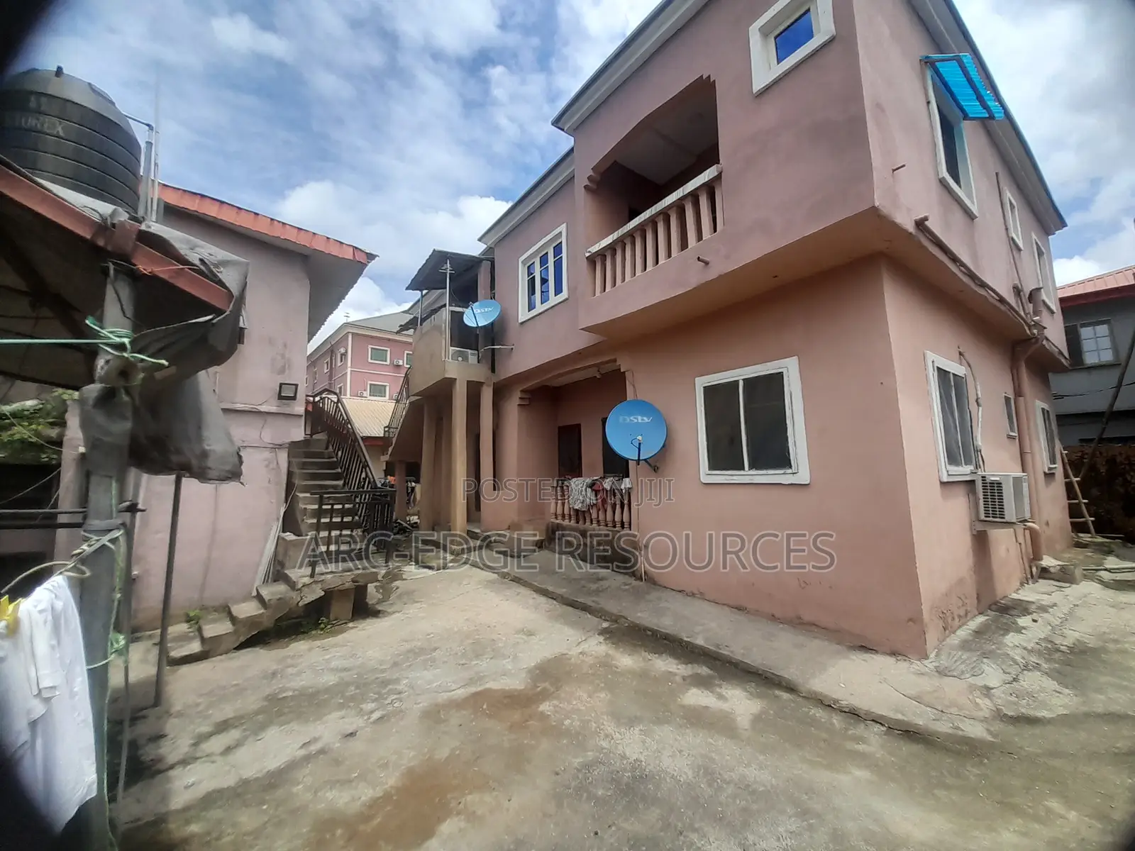 3bdrm Block of Flats in Ago Palace for sale