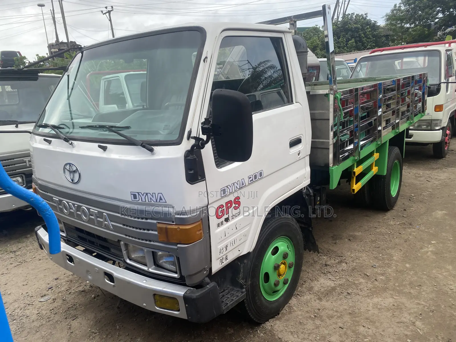 Toyota Dyna 200