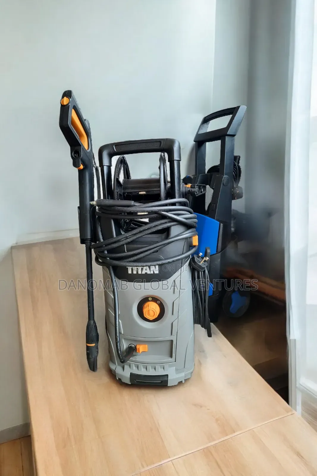 Titan Ttb2200 PRW High Pressure Washer With Soap Container